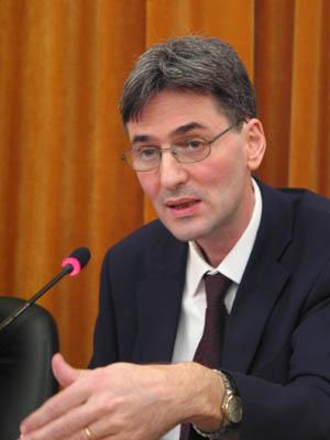 M. Leonard Orban, le Négociateur chef avec l’Union européenne
